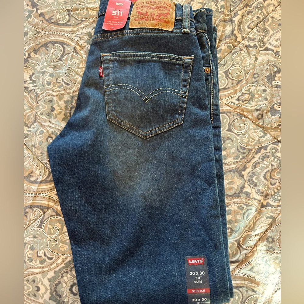 BRAND NEW MEN’s JEANS